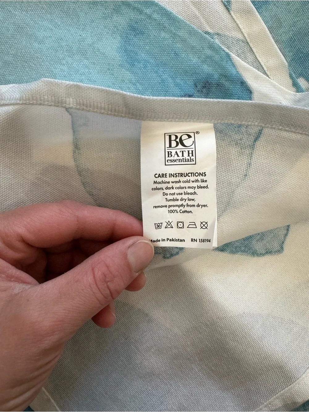 be bath essentials white that panel
